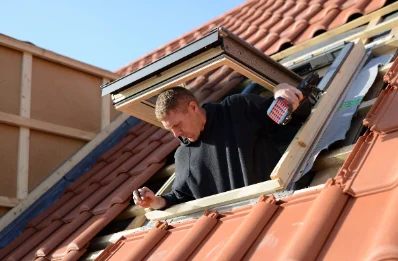 Pose de fenêtres de toit Velux à Augan